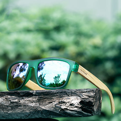 Sharp Vision: Explore Our Stylish Polarized Sunglasses Collection for Men!